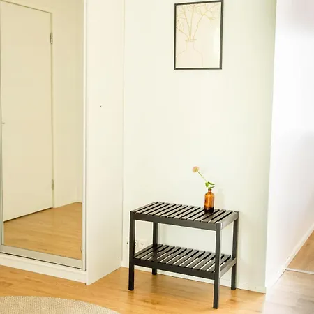 Daire Spacious 2-room With Free Parking And Wi-fi Kuopio