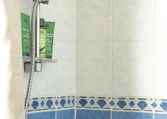 Spacious 2-room With Free Parking And Wi-fi * Kuopio