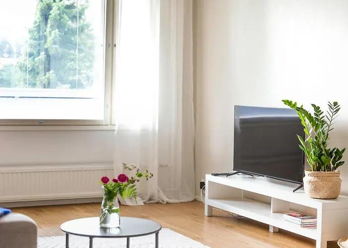 Spacious 2-room With Free Parking And Wi-fi